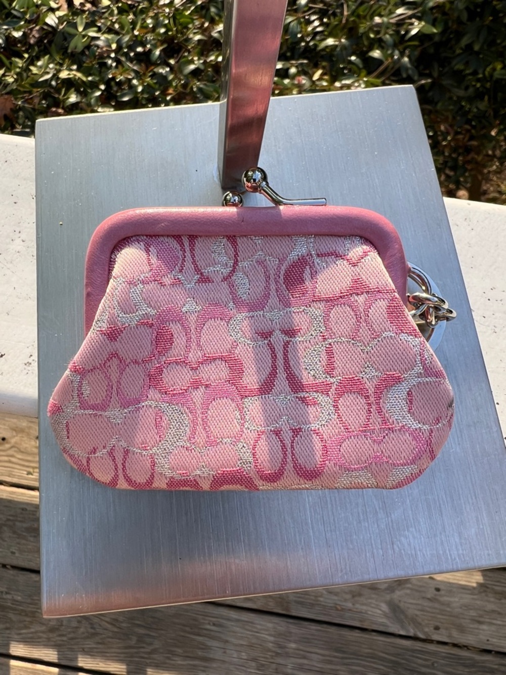 Coach Vintage Ltd. Ed Optic Lurex Mini Pink Signature Kisslock Coin Purse RARE - Picture 13 of 16